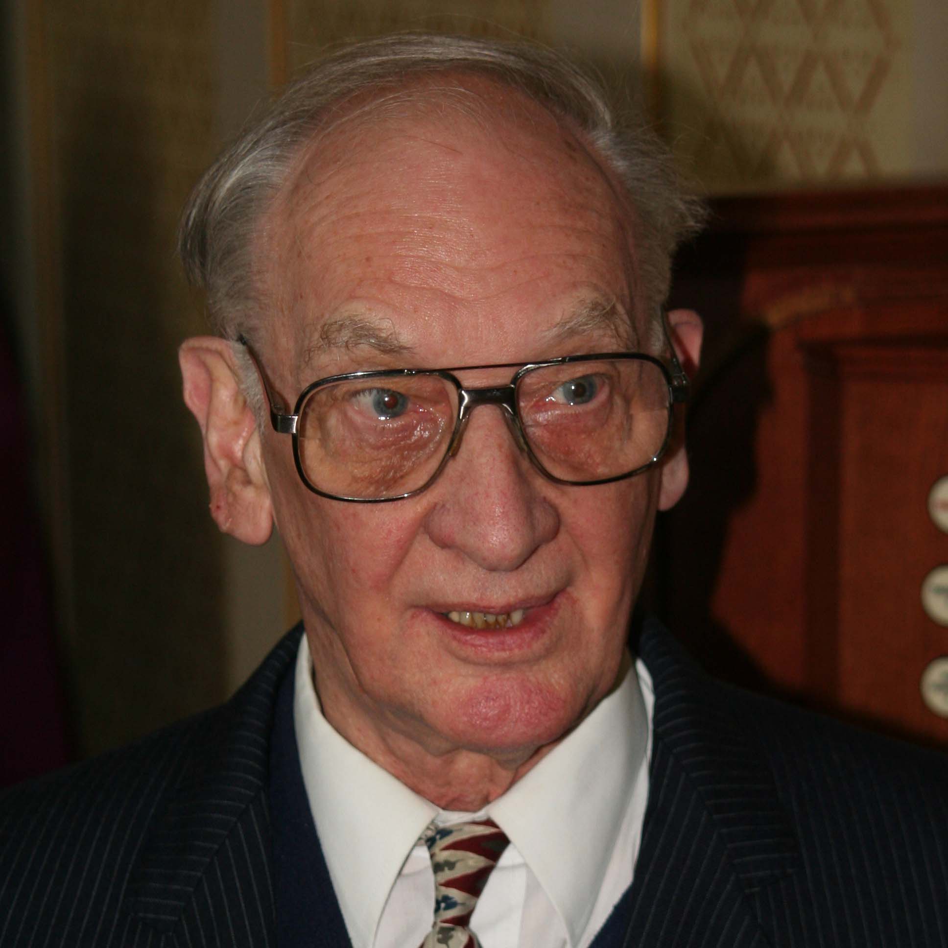 Mr Derek Fry, Organist